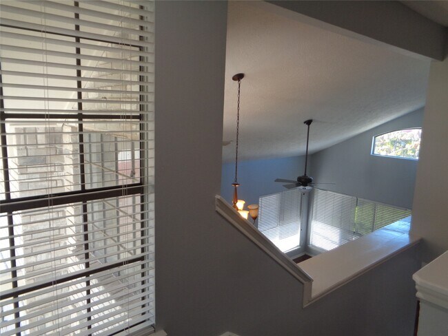 Building Photo - 9414 Westacre Pl