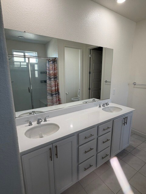 Building Photo - Gorgeous Lathrop 4 Bedroom 3 Bathroom plus a loft area home