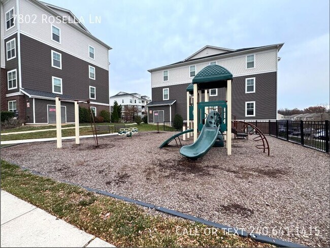 Building Photo - 7802 Rosella Ln