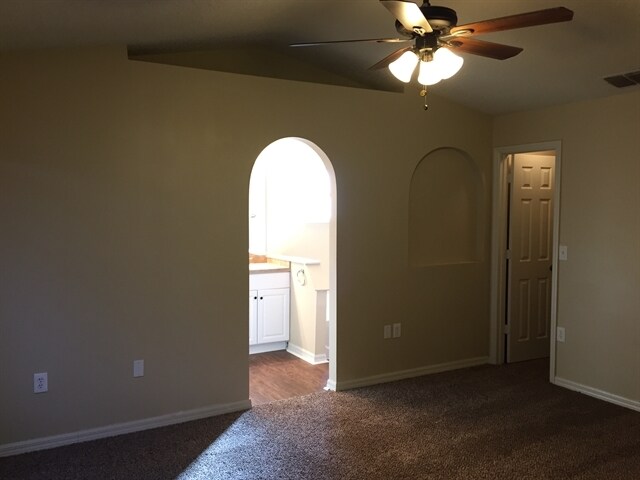 Building Photo - 287 Delake Rd NW