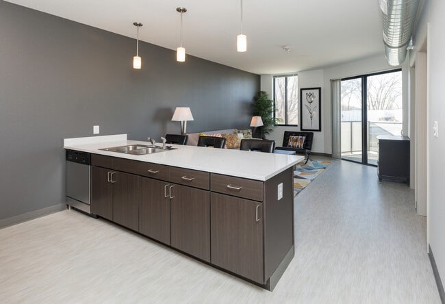 Building Photo - Jackson Crossing