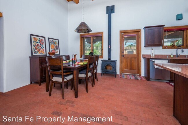 Building Photo - 4 br, 2 bath House - 5 Casa Del Oro Loop
