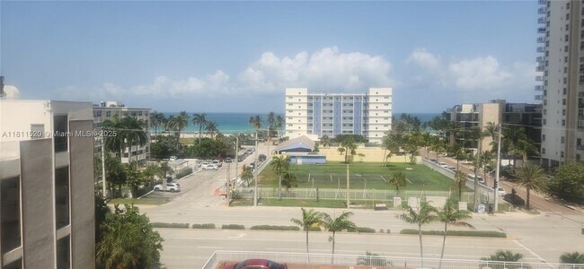 Building Photo - 1600 S Ocean Dr