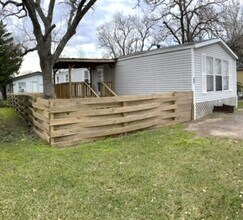 Building Photo - 775 Steele Rd