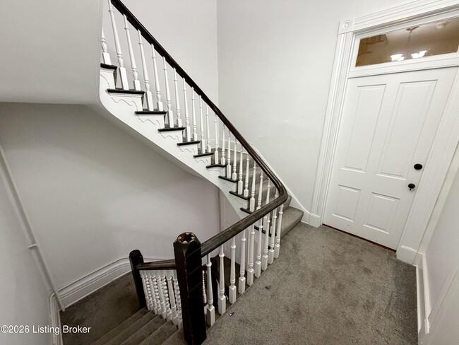 Building Photo - 1466 St James Ct