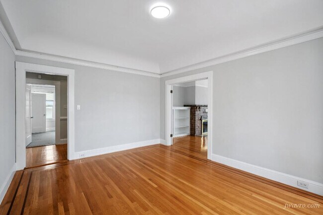 Building Photo - 312 Fillmore St