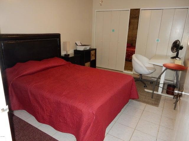 Building Photo - 6125 E Indian School Rd