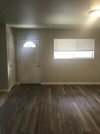 Building Photo - 1223 Taft Ave