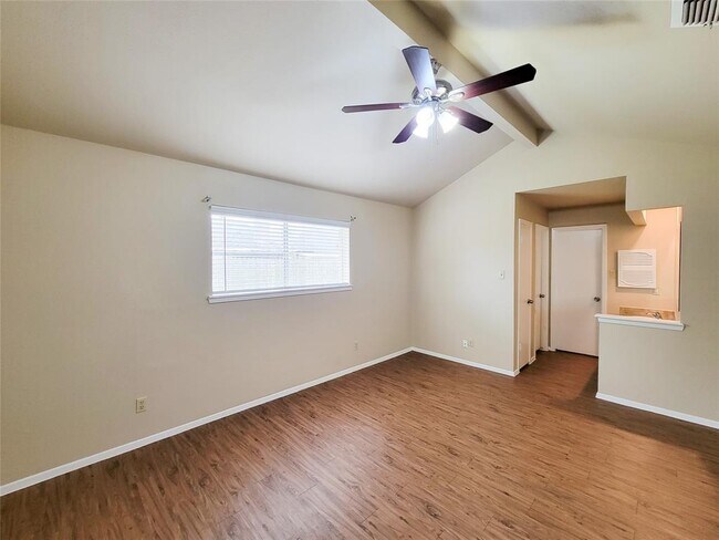 Building Photo - 16615 Moary Firth Dr