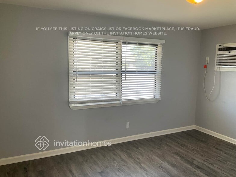 Building Photo - 2643 Etiwanda Ave