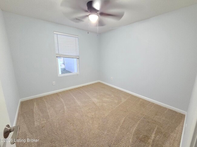 Building Photo - 272 St Regis Dr