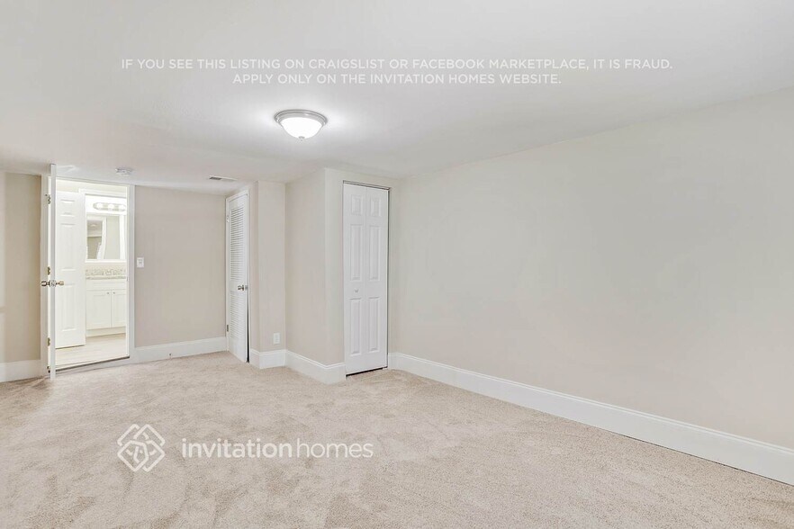 Building Photo - 869 Market Way