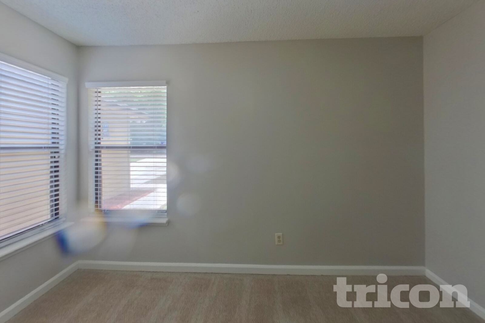 Building Photo - 2346 Blossom Ridge Dr N