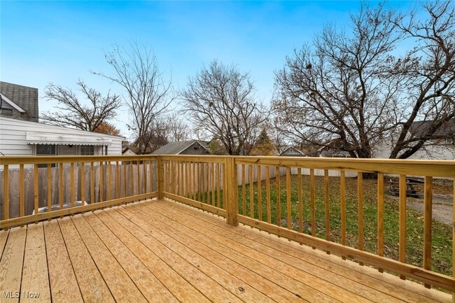 Building Photo - 4802 Gifford Ave