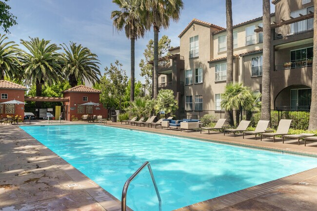 Building Photo - 1306 The Alameda