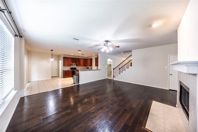 Building Photo - 5701 Quicksilver Dr