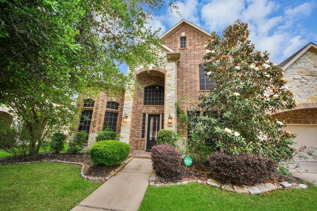 Building Photo - 2895 Ragusa Ln