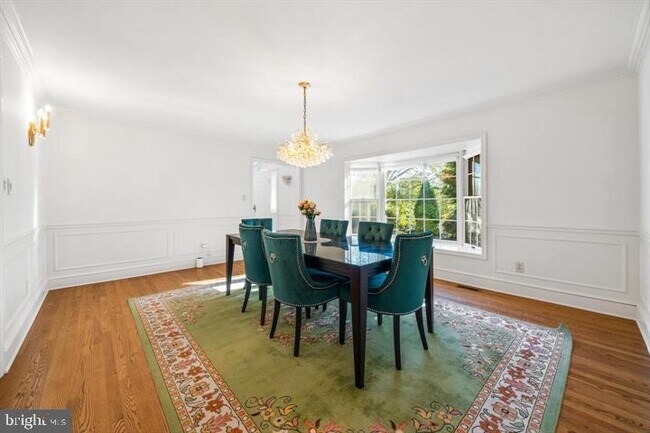 Building Photo - 253 Peoples Way