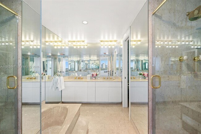 Building Photo - 1 Grove Isle Dr