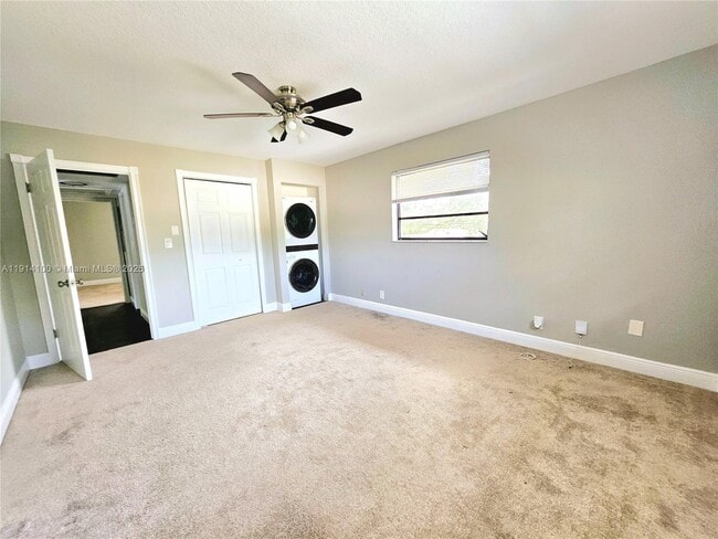 Building Photo - 511 SW 15th St