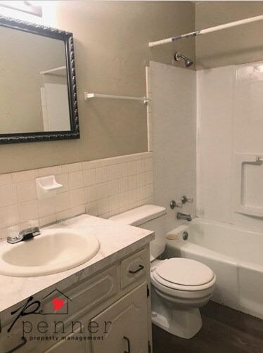 Building Photo - 16701 E 28th Pl