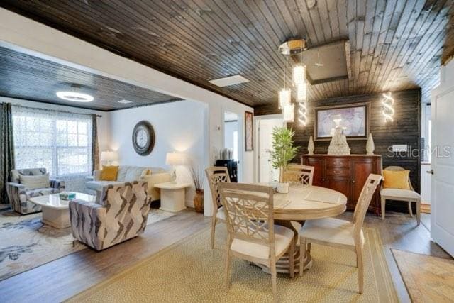 Building Photo - 209 W Olympia Ave