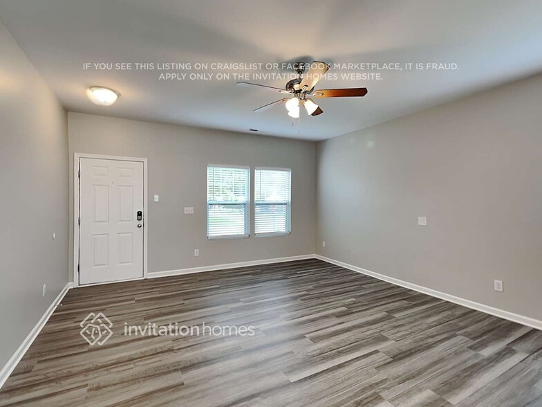 Building Photo - 516 Landis Oak Way