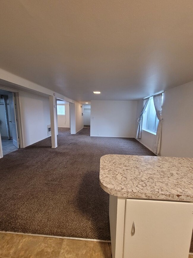 Building Photo - 116sixth