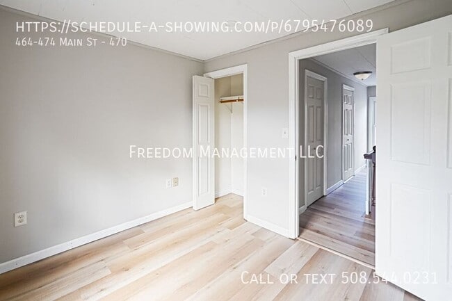 Building Photo - 464-474 Main St-470