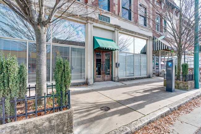 Built in 1909! - 310 S Main St