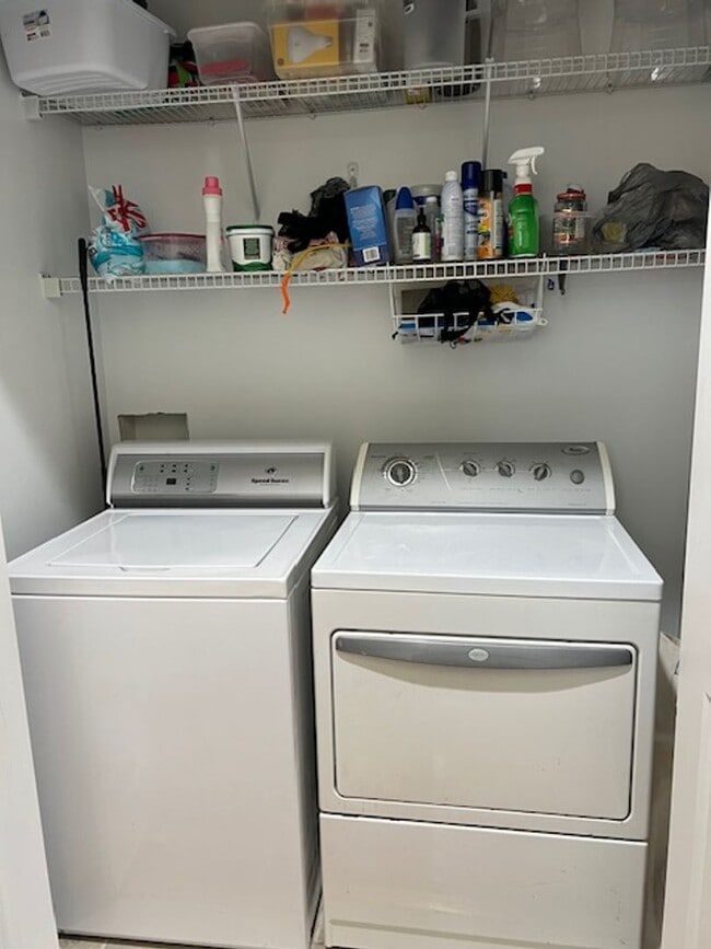 Building Photo - Single Family Home with Breathtaking Views