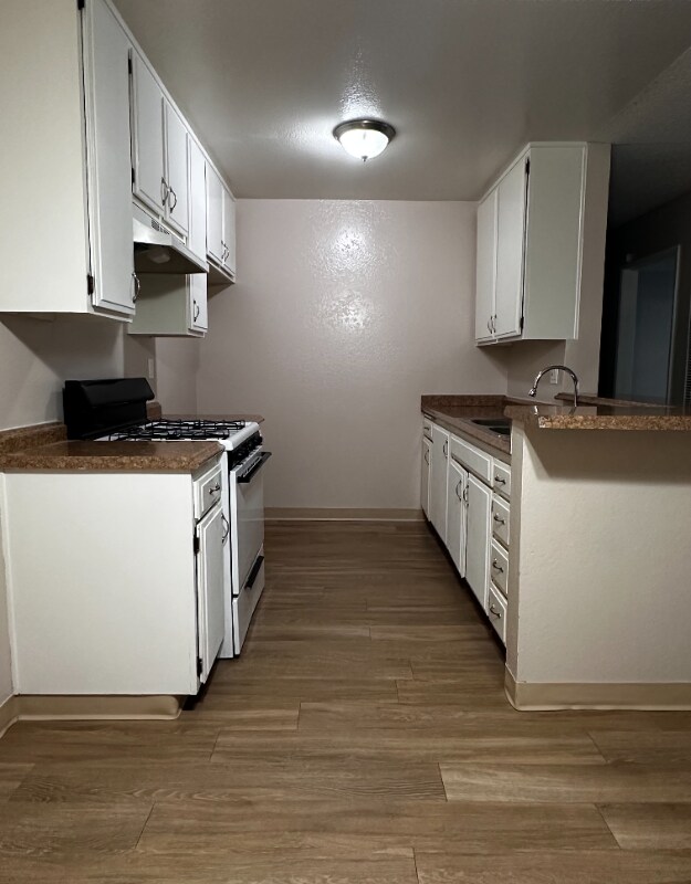 Building Photo - 5132 N Glendora Ave