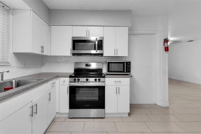 Building Photo - 1282 NW 55th Terrace
