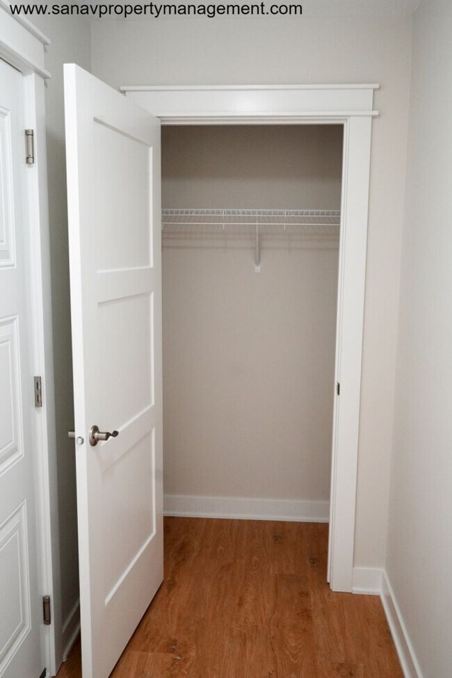 Building Photo - Your Dream Home Awaits You! A 4-Bed, 2.5 - Bath in Bondurant!