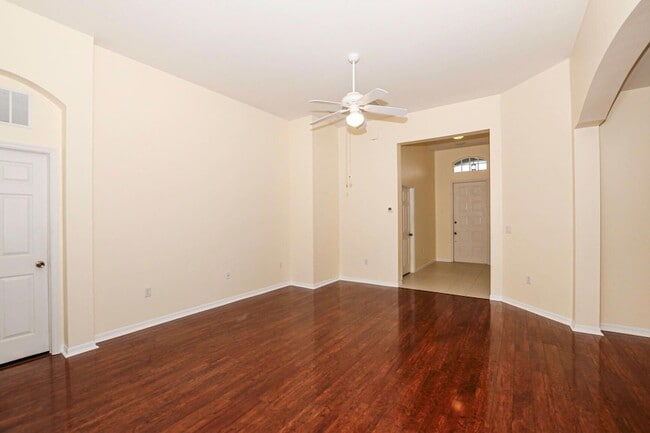 Building Photo - 522 SW Indian Key Dr