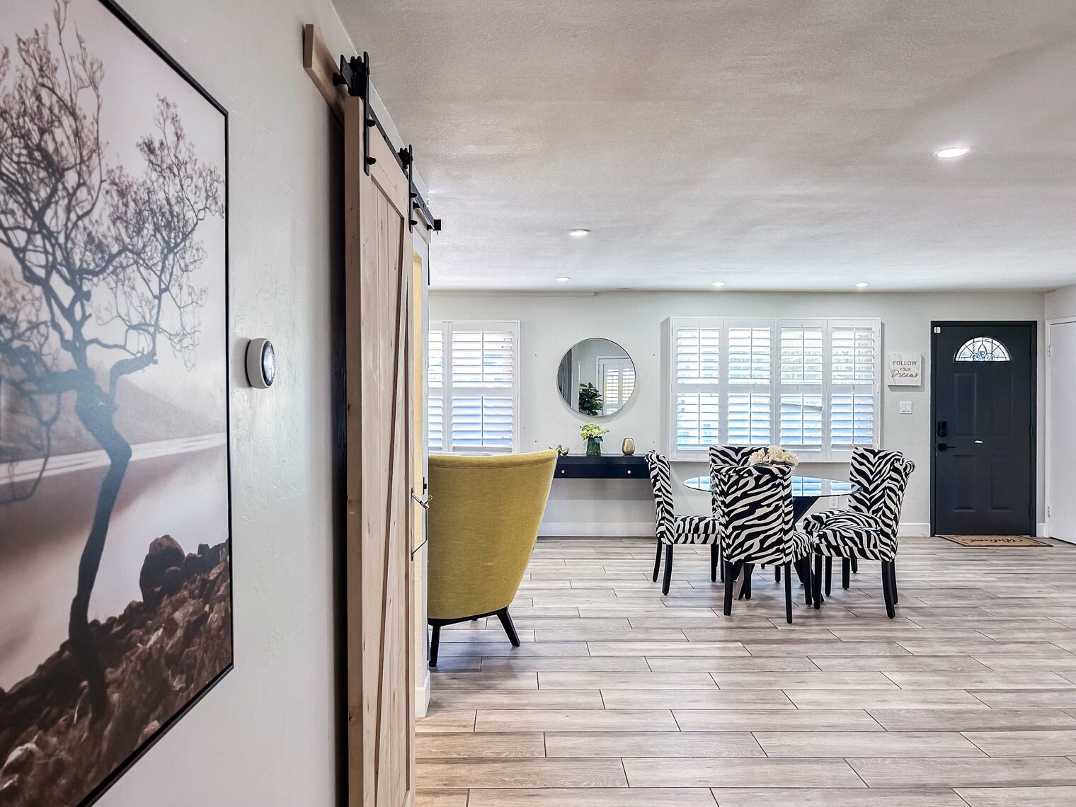 Building Photo - 3502 E Crocus Dr