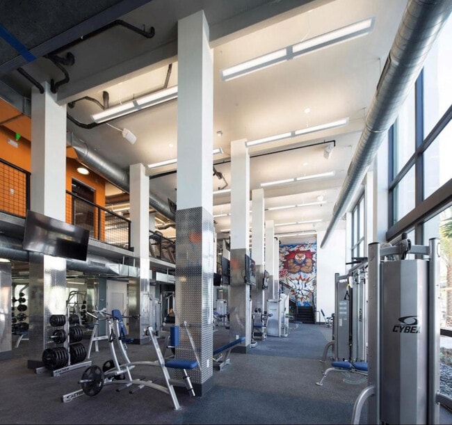 Building Photo - 135 NW 20th St