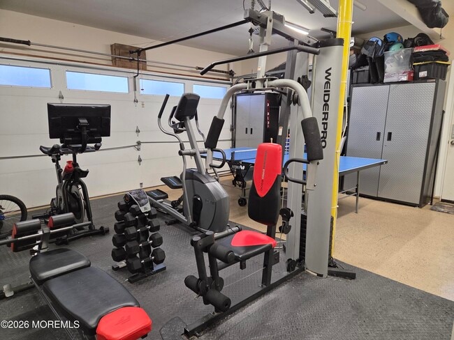 Building Photo - 1518 Laguna Dr