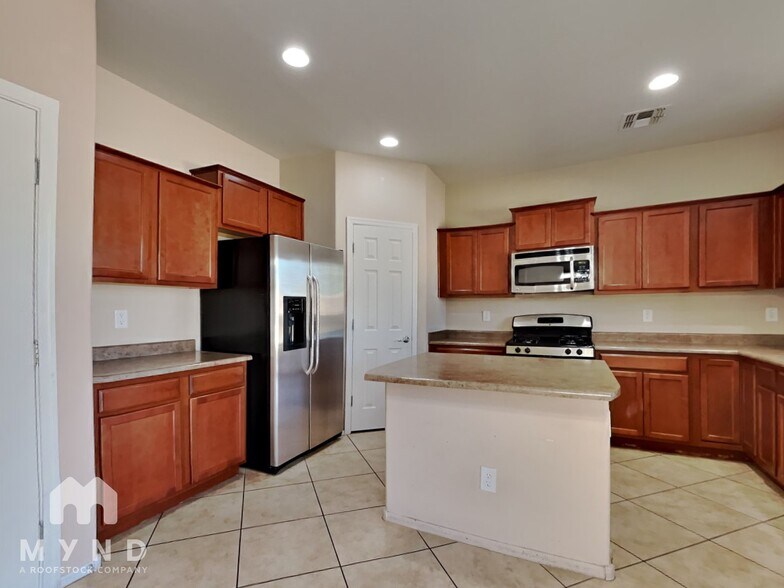 Building Photo - 25714 N 54th Glen
