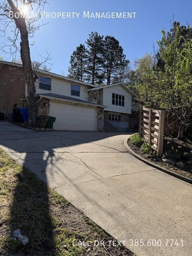 Building Photo - 1189 S 200 E