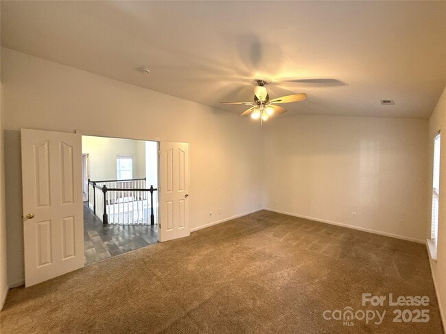 Building Photo - 10777 Essex Hall Dr