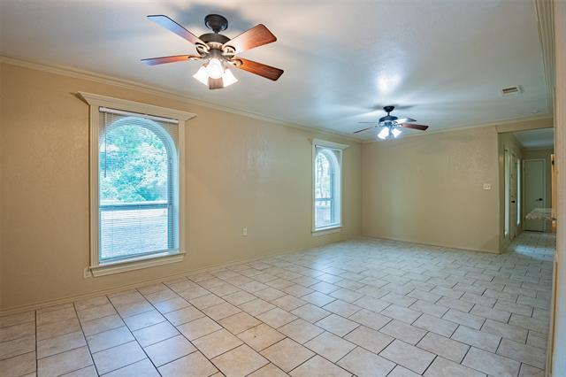 Building Photo - 805 N Fielder Rd