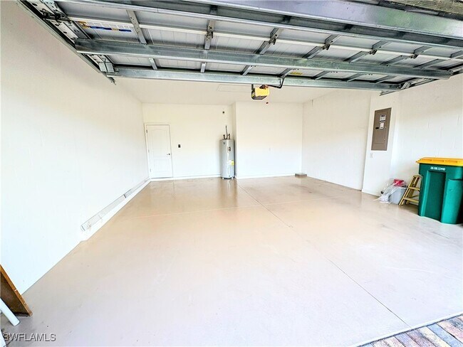 Building Photo - 1563 Parnell Ct