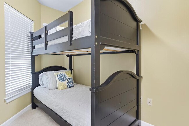 Building Photo - 2230 Beach Blvd