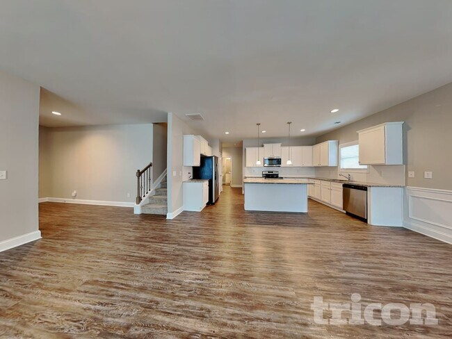 Building Photo - 4872 Tower View Trail