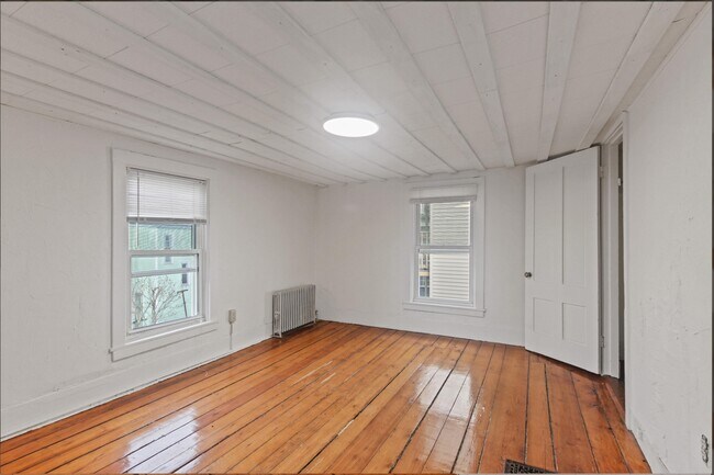 Bedroom1 - 9 Wyatt St