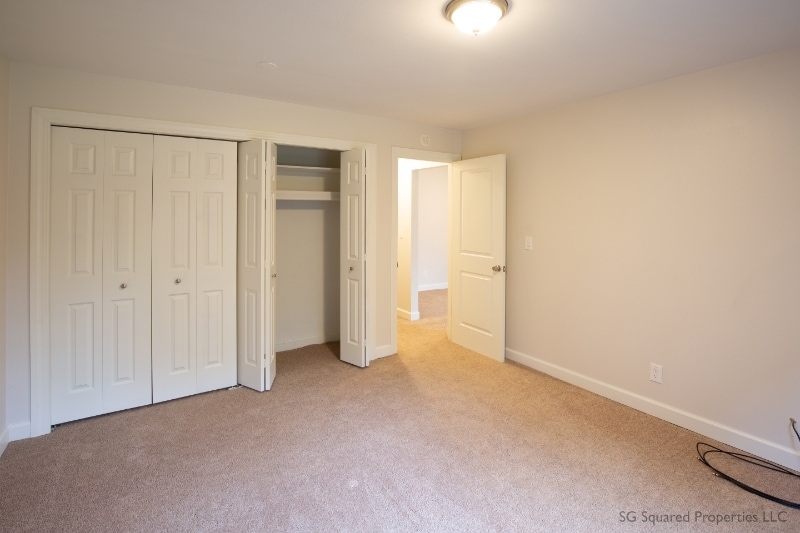 Building Photo - 803 Plate St