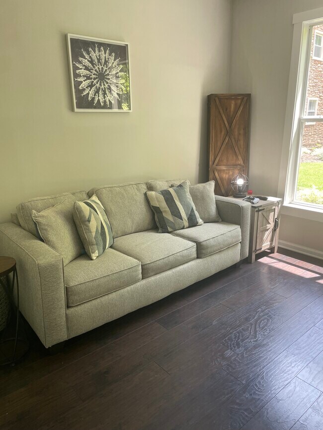 Building Photo - 10 Perimeter Summit Blvd NE