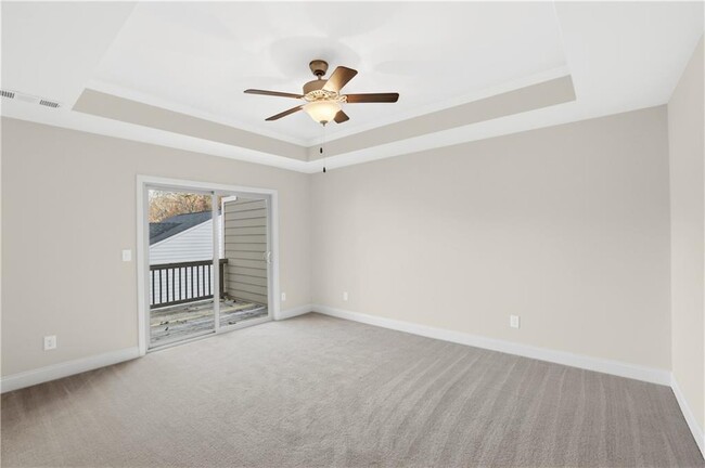 Building Photo - 1940 Discovery Park Ln