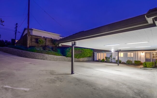 Building Photo - Beautiful Home in the Heart of Point Loma